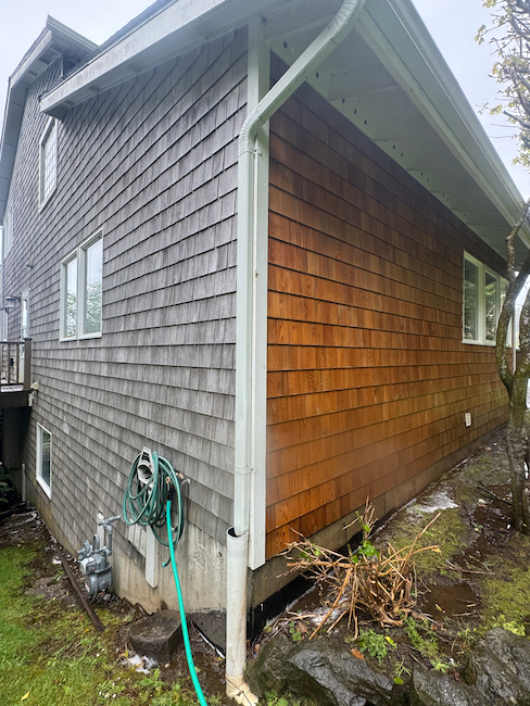 Cedar Cleaning and Restoration in Lincoln City, OR
